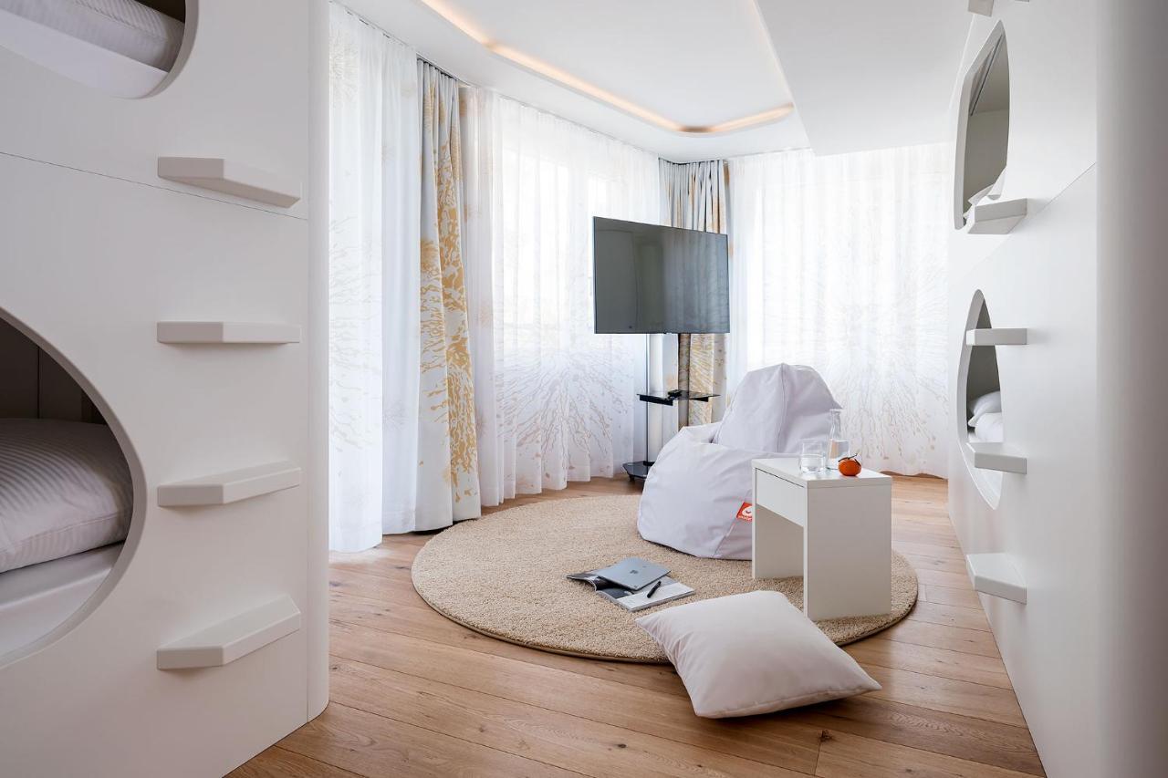 Neuro Campus Hotel Vitznau Εξωτερικό φωτογραφία